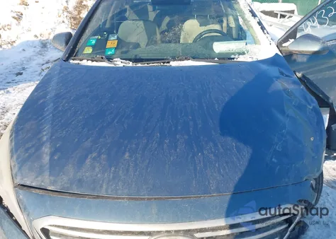 2015 Hyundai Sonata Se z USA, uszkodzony, nr VIN 5NPE24AF8FH228382